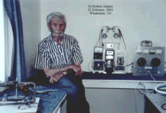 Dr Robert Adams2.jpg (41 K)